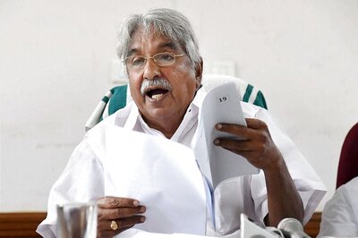 Oomen Chandy Replaces Digvijaya Singh as AICC In-Charge of Andhra Pradesh