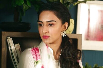 Erica Fernandes Bids Goodbye to Kuch Rang Pyar Ke Bhi Aise Bhi 3 With Emotional Note