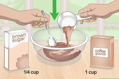 How to Use Coffee Grounds as a Body Scrub