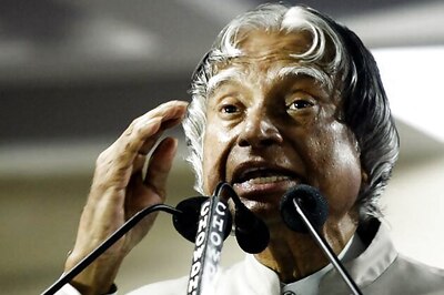 Kalam urges youth to become free-thinking