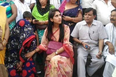 Congress Raebareli MLA Meets Etah Rape victims’ Families, Slams BJP Govt for Rise in Crimes