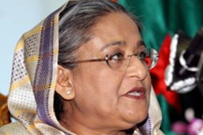 Sheikh Hasina seeks early polls