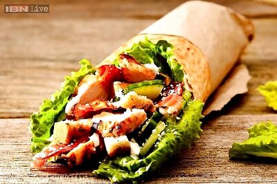 Chef's Recipe: Pita Pita Falafel Sandwich