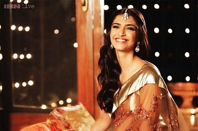 Sonam Kapoor to launch clothing line with sister Rhea
