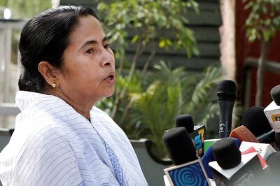 Mamata 'hurt' by Kalam's decision, warns Congress