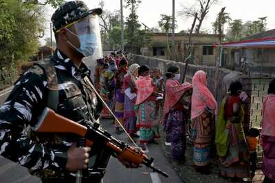 Security Beefed Up in Kolkata Ahead of KMC Polls on Sunday; 23,500 Police Personnel Deployed