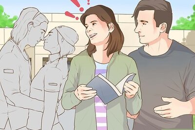 How to Kiss Your Girlfriend in Public
