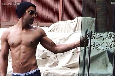 Actor Amit Sadh undergoes foot surgery