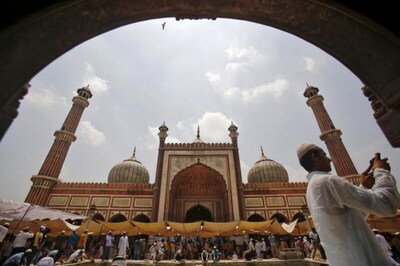 Raised by Sonu Nigam in 2017, 'Check Sound' Order by Many HCs, Then Why This New Row Over 'Azaan' by Loudspeakers?