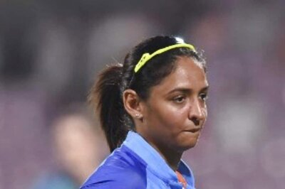 Ahead of T20 WC Semifinal vs Australia, Yuvraj Singh and Suresh Raina's Gesture for Harmanpreet Kaur Wins Hearts