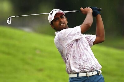 Lahiri moves to tied second in Thailand Championships