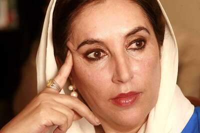 Pak Oppn Lawmakers Protest Exclusion of Benazir Bhutto's Name in Govt Advertisement on Women's Day