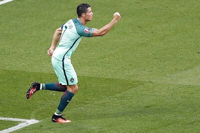 Record-man Cristiano Ronaldo Puts Portugal Into Last 16