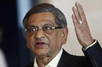 Congress' Promise to Amend AFSPA 'Very Dangerous,' Says SM Krishna