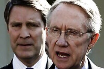 US politicos fight it out over N-deal