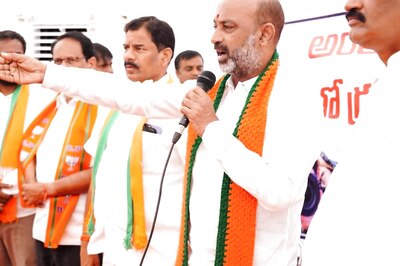 HC Allows Telangana BJP President to Resume 'Padayatra'