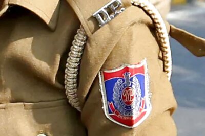 2 Suspected Militants from Jammu and Kashmir Held in Delhi, Weapons Found