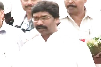 Hemant Soren directs police officials to thwart any Naxal attempts to disrupt LS polls in state