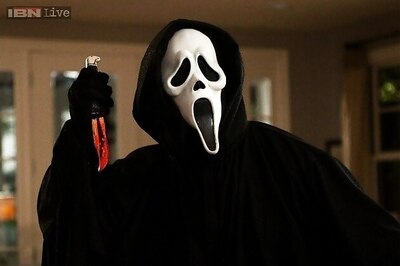 10 logic-defying mistakes every horror film victim makes