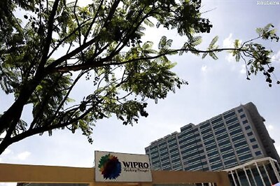Wipro Q4 net rises 21 pc, meets forecast