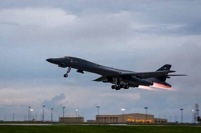 US B-1B Bomber Flies Over Korean Peninsula During Military Drills