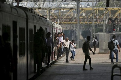 Soon, Get Massage for Rs 100 on Trains as Railways Gears Up to Roll Out 1st-of-its-kind Service