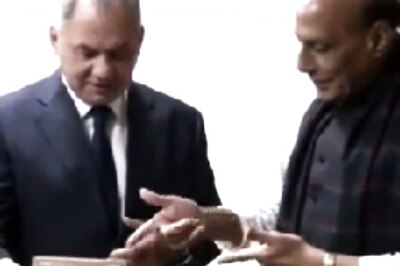 Rajnath Singh Holds Talks with Russian Counterpart Shoigu; Discuss Ways to Boost Defence Equipment Production