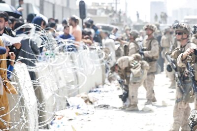 ISIS Threat Against Kabul Airport 'Real & Acute', Says Biden's National Security Adviser as Thousands Flee