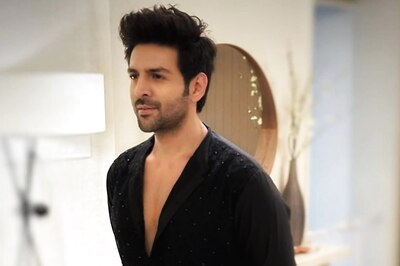 Jab Kartik Aaryan Met Shah Rukh Khan for the First Time Outside Mannat