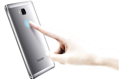 Huawei expects 300% smartphone sales growth in India