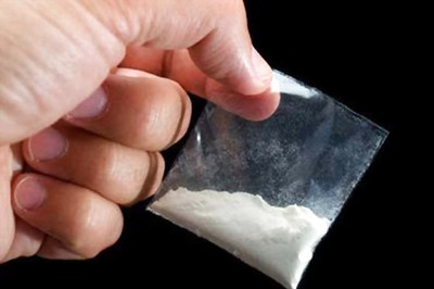 Drug Dealer Tricks Woman With Sugar Instead of Cocaine. Guess Who She Sought Help From