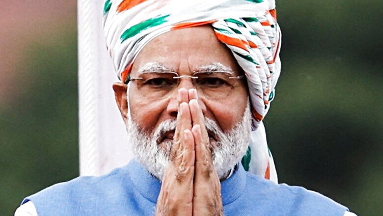 Happy Birthday Narendra Modi: Wishes Pour in as PM Turns 72; Rahul Gandhi, Kejriwal Lead Oppn Wishes