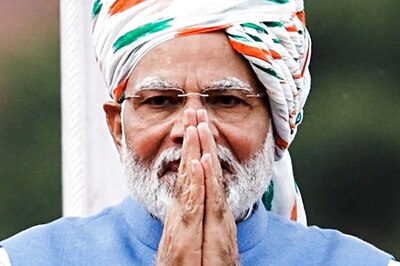 Happy Birthday Narendra Modi: Wishes Pour in as PM Turns 72; Rahul Gandhi, Kejriwal Lead Oppn Wishes