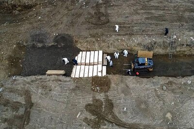 As Morgues Fill, New York City to Bury Some Coronavirus Victims in Potter’s Field