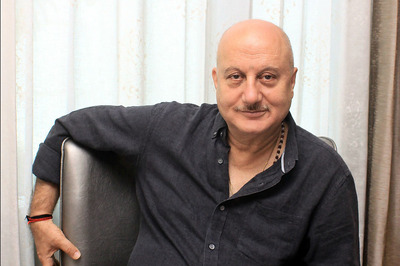 Anupam Kher Shares Disturbing Image Of Kashmiri Pandits, Internet Is Outraged