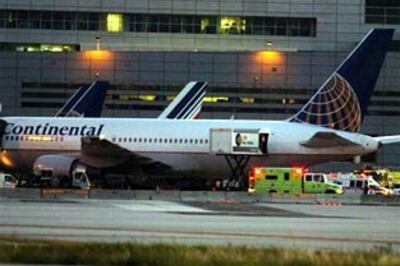 US plane hits severe turbulence, many injured