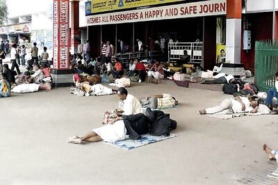 Cauvery dispute: Protests hit life in Karnataka