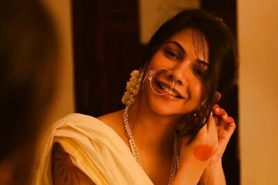 Actress Madonna Sebastian Looks Regal In Traditional Kerala Saree Celebrating Onam