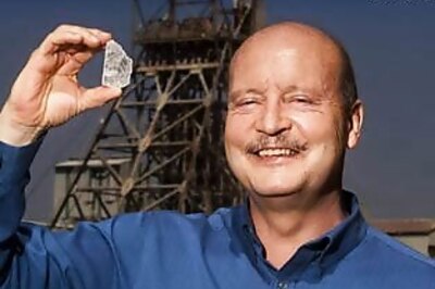 507 carat white diamond mined in South Africa