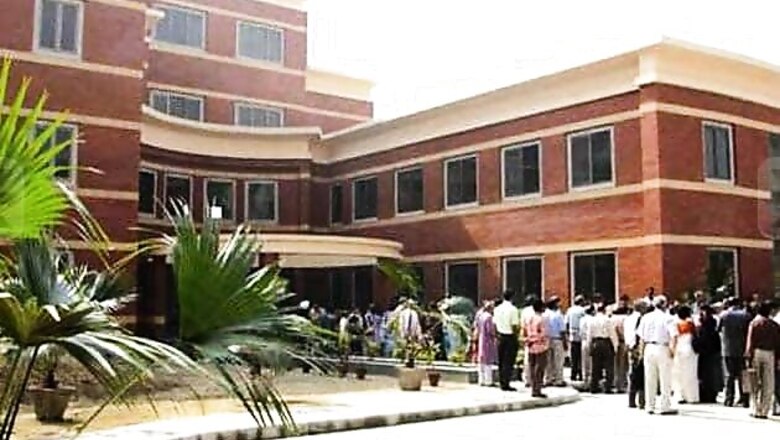 Delhi University 2nd list out, most seats filled
