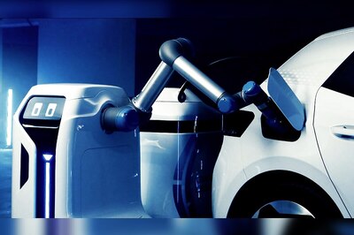 Volkswagen Group Unveils First Glimpse of Fully Autonomous Mobile Charging Robot