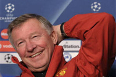 Ferguson celebrates 21 years at Manchester United