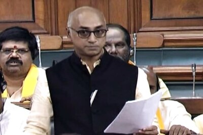 News18 Daybreak | I-T Sleuths Raid Guntur MP Jayadev Galla's Residence,Office and Other Stories to Watch Out For