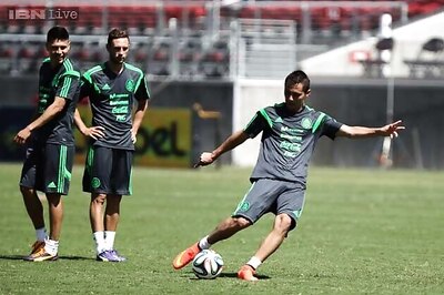 Mexico settle for 0-0 draw with Chile