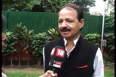 Communal riots in Muzaffarnagar have left Gujarat behind: Rashid Alvi