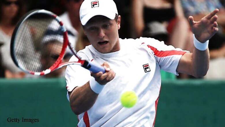 Qualifier Jones upsets Melzer in Auckland