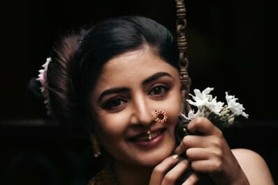 In Pics: Actress Poonam Kaur Celebrates National Handloom Day In Traditional Regal Attire