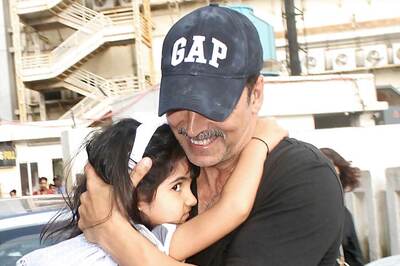Akshay Kumar is Every Inch The Doting Dad as he Enjoys a Day Out With Daughter