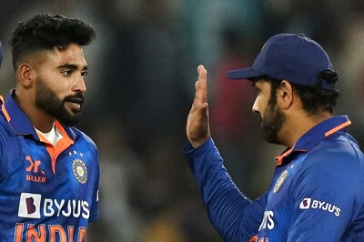 IND vs NZ, 1st ODI: Mohammed Siraj Shines Again With New Ball in Front of Family at Home Ground