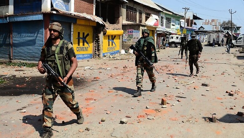 Bengal Labourer Injured in Kulgam Attack Recovering From Injuries